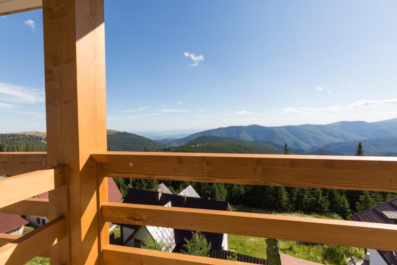 Complex Veverita Ranca Exteriör bild